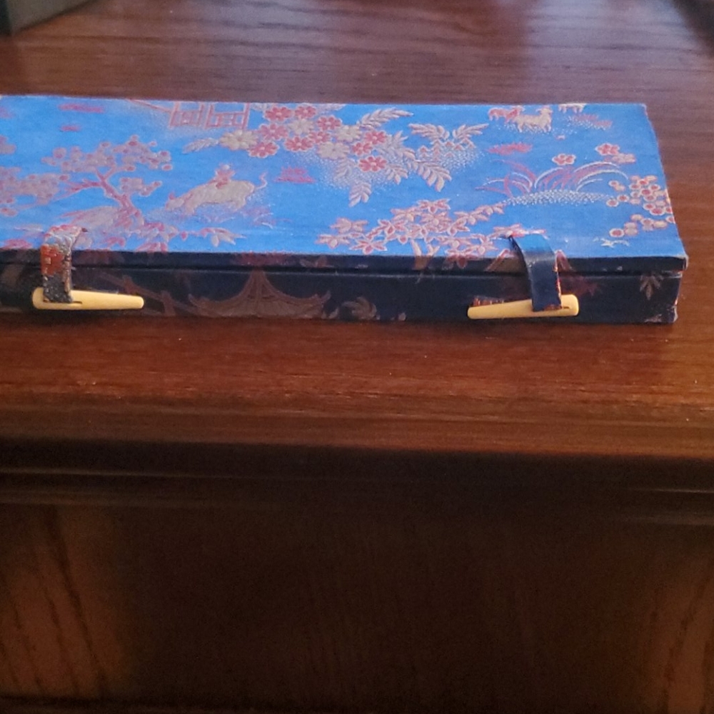 ANTIQUE JAPANESE CLOSANE - Picture 2 of 8